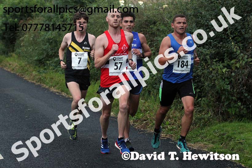 Morpeth 10k Road Race (North Eastern Champs. 10k). Photo: David T. Hewitson/Sports for All Pics
